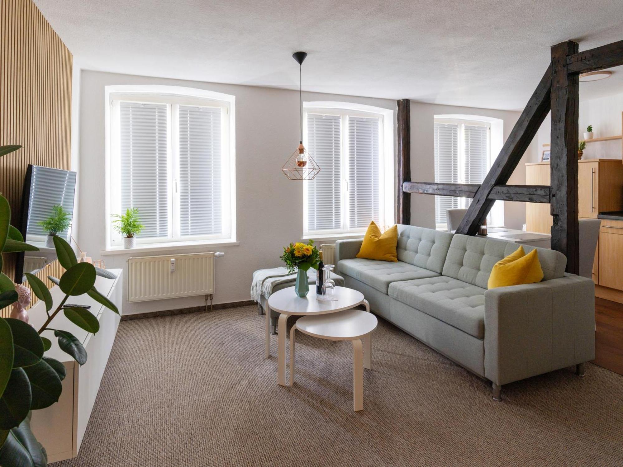 Schlosskoenig - Modernes & Zentrales Apartment Mit Balkon Und Arbeitsplatz Schwerin  Exterior foto